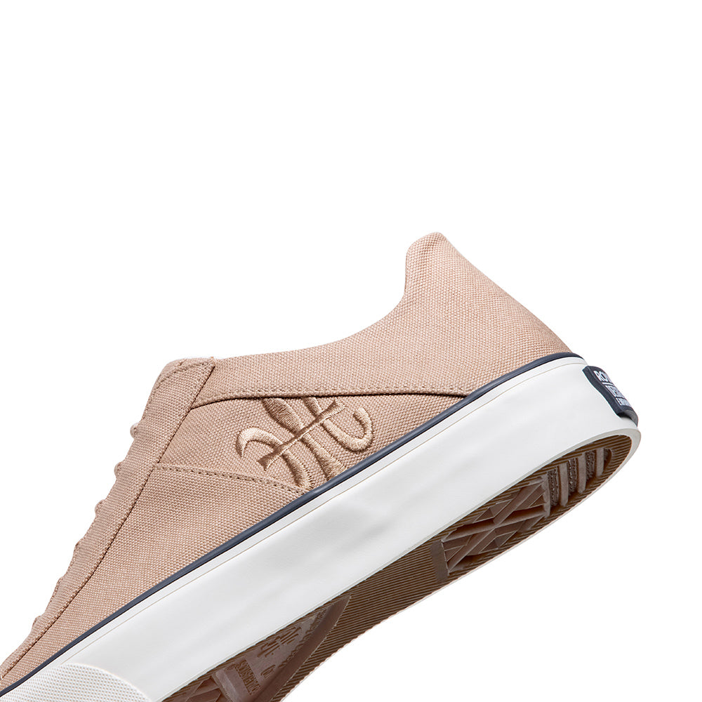 Icon M 棕色帆布休閒鞋 (女)