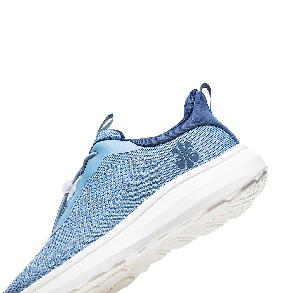 Comfy 藍色飛織運動休閒鞋 (女)